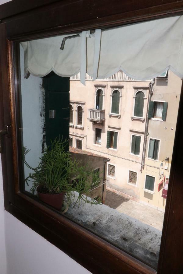 Ferienwohnung Al Mezzanino, Palazzo Torniello Venedig Exterior foto